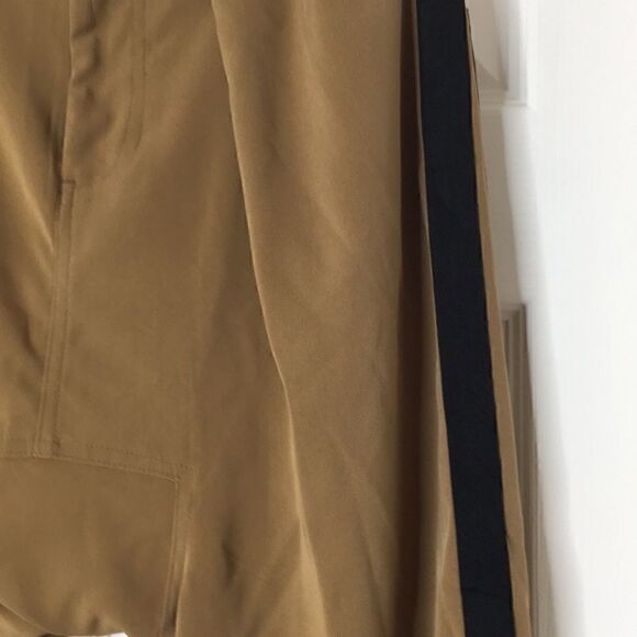 NWT NY&C drop rise tan pant XS - Picture 3 of 3